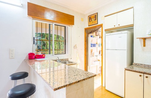 Callosa d' En Sarria House | Belvilla by OYO Villa Adelia - private pool
