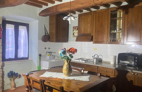Cagli Apartment | Belvilla by OYO Appartamento a Cagli 7pax