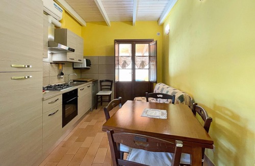 Urbania House | Belvilla by OYO Bach