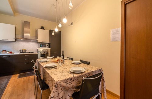 Meina Apartment | Belvilla by OYO Casa Cristina Meina Centro