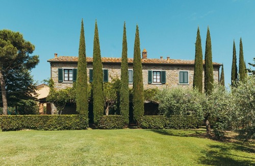 Camucia House | Belvilla by OYO Pino