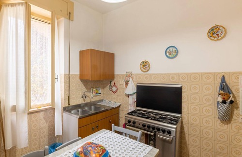 Polino Apartment | Belvilla by OYO Polino IV Novembre