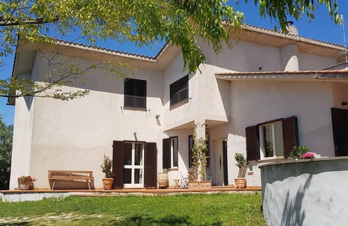 Tarano House | Belvilla by OYO Villa Roma Sabina