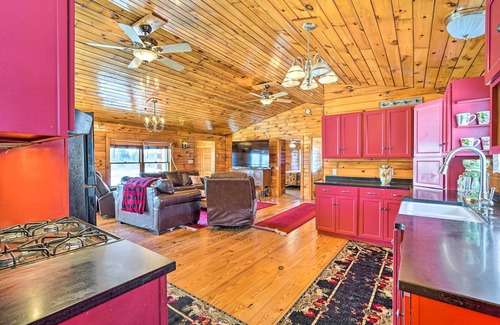 Bemus Point Cabin | Bemus Point Retreat ~ 3 Mi to Chautauqua Lake
