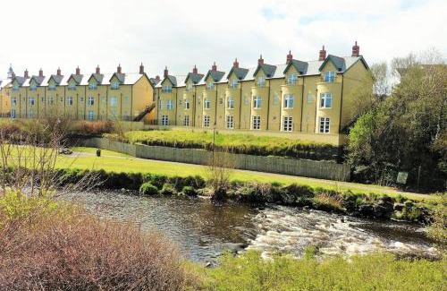 Bushmills House | Ben-Ry Cottage, Bushmills, River views
