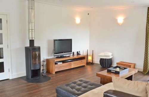 Castle Douglas House | Bengali