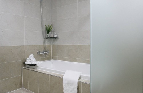 Hak-dong Hotel | Benikea Hotel Yeosu