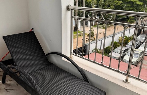 Ikeja Apartment | Benitonite-Charming 1-bedroom apartment in welcoming Lagos with AC