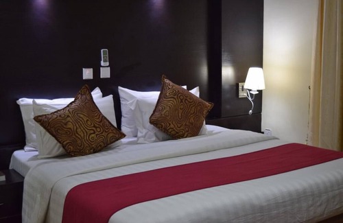 Festac Hotel | Benny Hotel