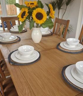 Killybegs House | Benroe House - 5 bedrooms