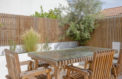 Alcacer do Sal Apartment | Bento Caraça Terrace