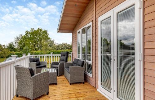 Hundall House | Berberis Lodge