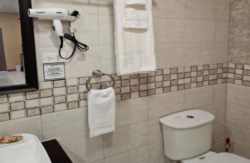 Castara Bed & Breakfast | Beres Vale Apartments - King Roomn