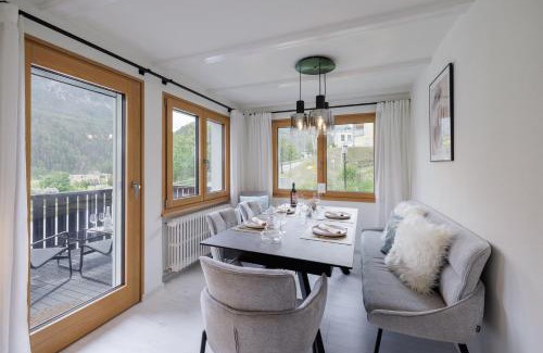 Engadin Scoul Apartment | Bergjuwel Aura - Bergkristall