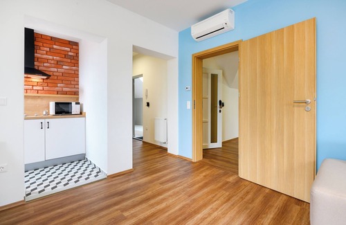 Sarvar Hotel | Berill Suites