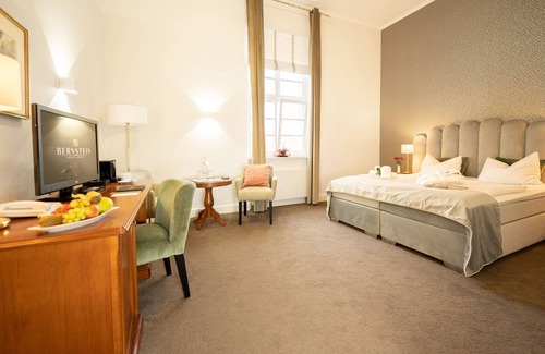 Ballenstedt Hotel | Bernstein Schlosshotel Ballenstedt