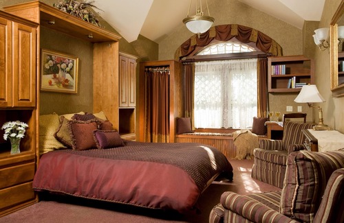 Rockland Bed & Breakfast | Berry Manor Inn