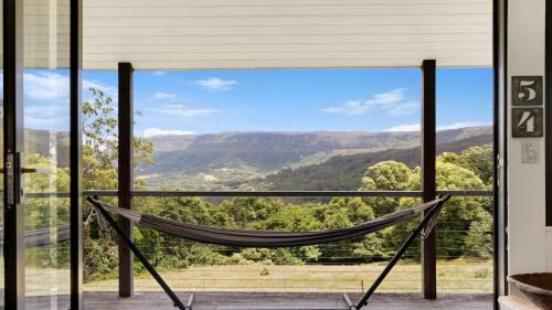 Brogers Creek House | Berry Mountain Hideaway - By Berry Getaways