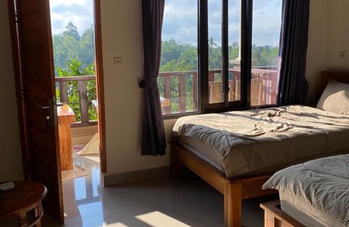 Menanga House | BESAKIH HOMESTAY