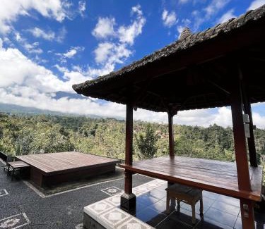 Menanga Bed & Breakfast | Besakih villa