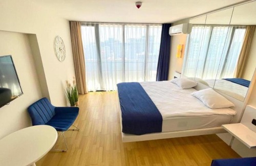 New Boulevard Apartment | BEST APART HOTEL IN ORBI CITY SEA AND CITY VIEWS
