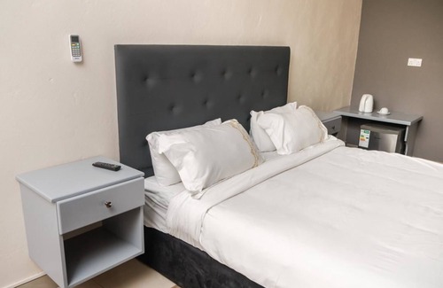 Ndola Cabin | Best Bed Lodge