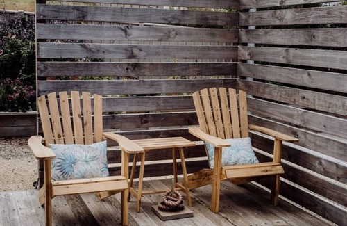 Bicheno Apartment | BEST BICHENO ESCAPE - GARDENS & REDBILL BEACH