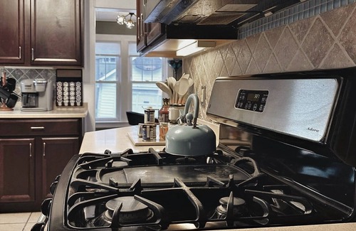 Southside House | BEST coffee bar, Near Syracuse University, Dome, Hospitals, private driveway
