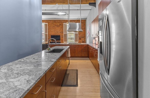 Wholesale District Apartment | Best Location for Conventions, Sports, & Nightlife