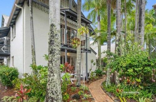 Noosaville Apartment | Best location on the river in the beautiful Islander Resort