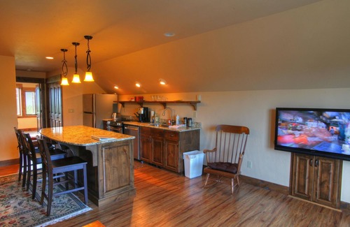 West Glacier Apartment | Best Mountain Views of Glacier Park, West Glacier! One mile from Glacier Park!