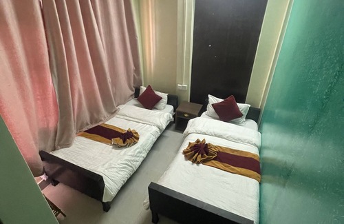 Kathmandu Hotel | Best Roadside Room and Dining at Kathmandu Hotel's Rooftop Restaurant