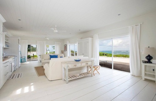 Governor's Harbour Cottage | Best Romantic Beach House, Newly Remodeled