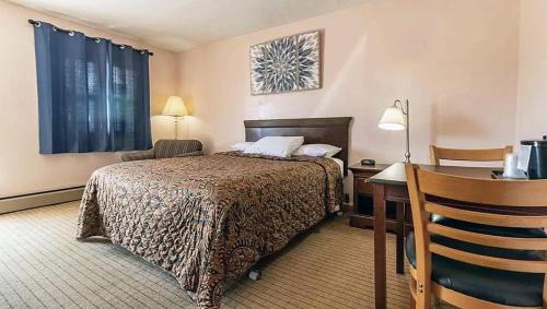 Hawk Run Hotel | Best Travel Inn Philipsburg