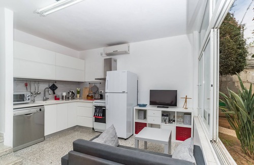 Rehovot House | Best Value Guest Suite! Your special place in Rehovot