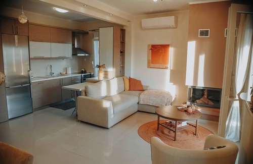 Agios Pavlos Condo | Best Views in Old Town (Ano Poli)