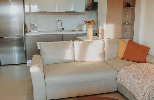 Agios Pavlos Condo | Best Views in Old Town (Ano Poli)