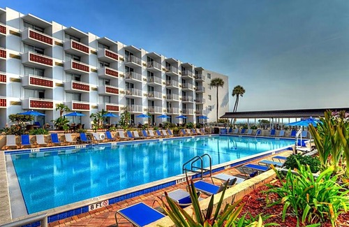 Daytona Beach Shores Hotel | Best Western Aku Tiki Inn