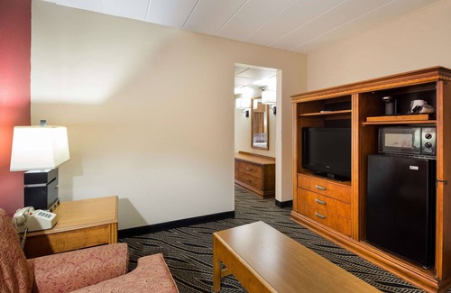 LaVale Hotel | Best Western Braddock Inn