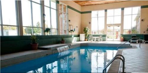 Peru Hotel | Best Western Circus City Inn