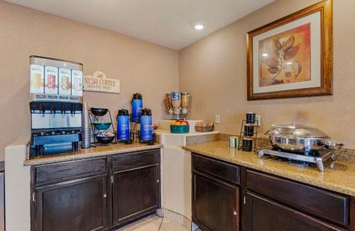 Safford Hotel | Best Western Desert Inn