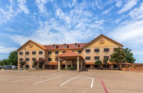 Glen Rose Hotel | Best Western Dinosaur Valley Inn & Suites
