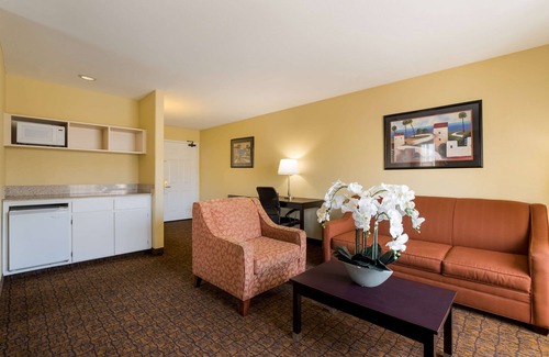 North Broadway Hotel | Best Western Escondido Hotel