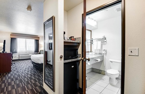 Firestone Hotel | Best Western Firestone Inn & Suites