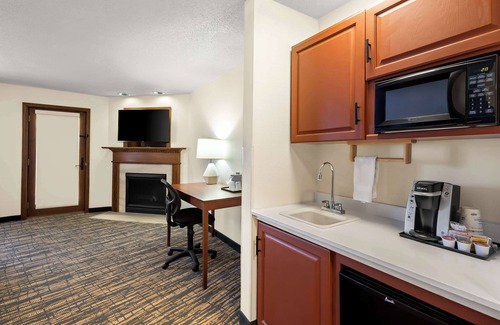 Fremont Hotel | Best Western Fremont/Angola I-80/90 Toll Road