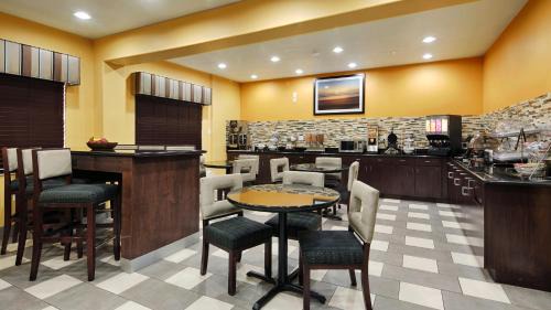 LaPlace Hotel | Best Western La Place Inn