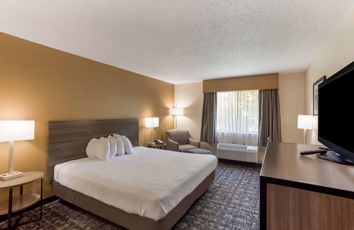 Chapmanville Hotel | Best Western Logan Inn