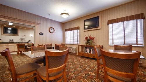 Macomb Hotel | Best Western Macomb Inn