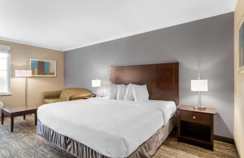 Shamard Heights Hotel | Best Western Natchitoches Inn