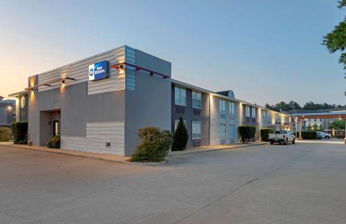 Shamard Heights Hotel | Best Western Natchitoches Inn